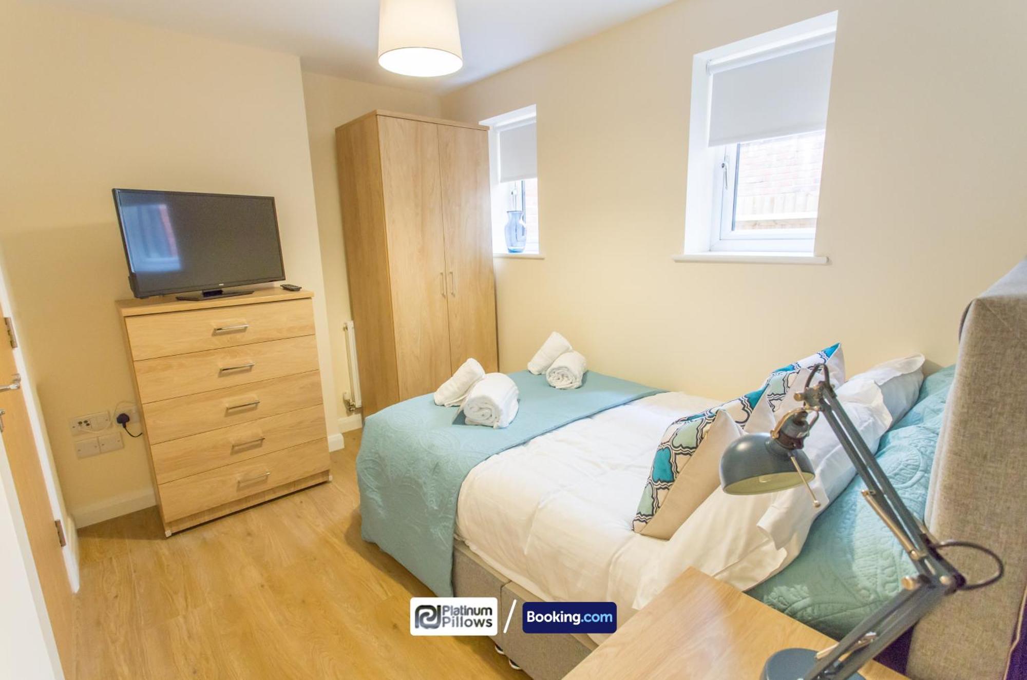 Modern Oxford 2 Bedroom Apartments, Near Headington Hospital, Families & Contractor Accommodation With Parking Exteriér fotografie