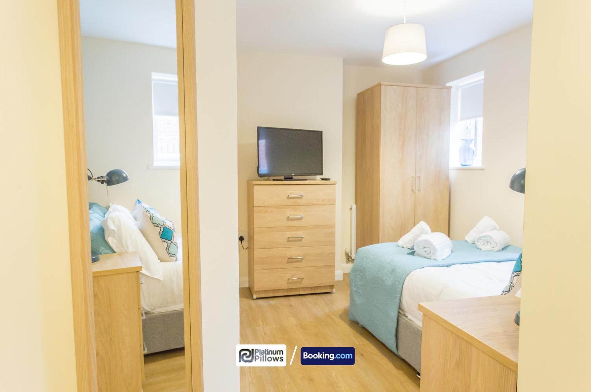 Modern Oxford 2 Bedroom Apartments, Near Headington Hospital, Families & Contractor Accommodation With Parking Exteriér fotografie