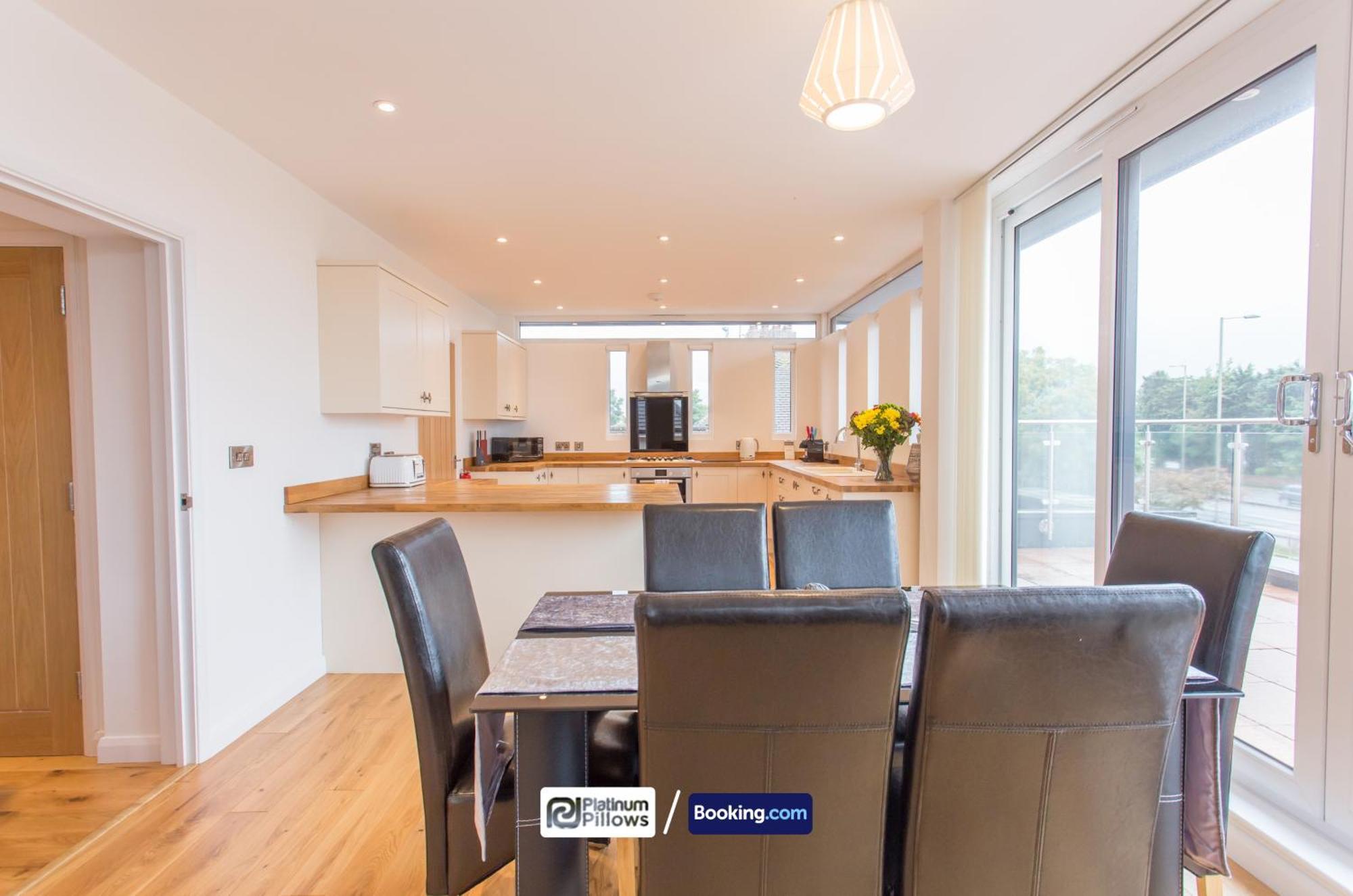 Modern Oxford 2 Bedroom Apartments, Near Headington Hospital, Families & Contractor Accommodation With Parking Exteriér fotografie